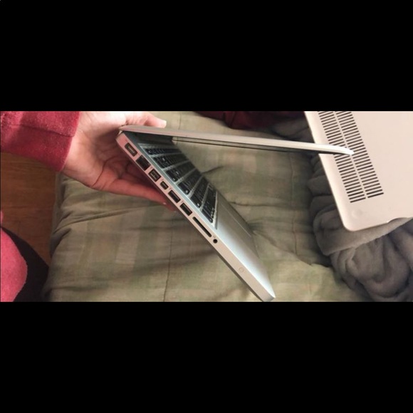 MacBook Pro 2012 - Picture 4 of 5